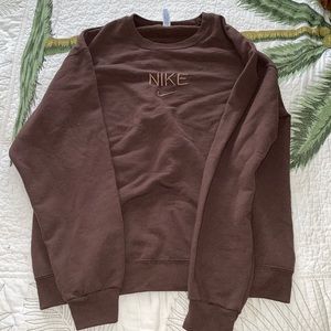 brown nike crewneck